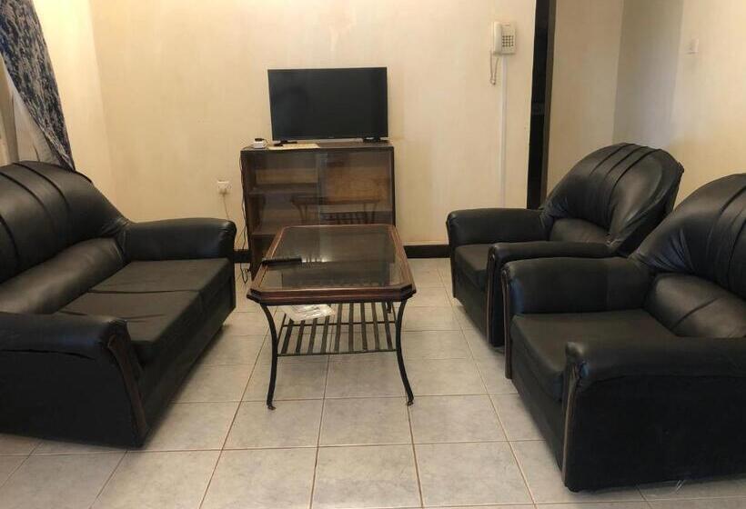 豪华三人间, Impala Safari Lodge