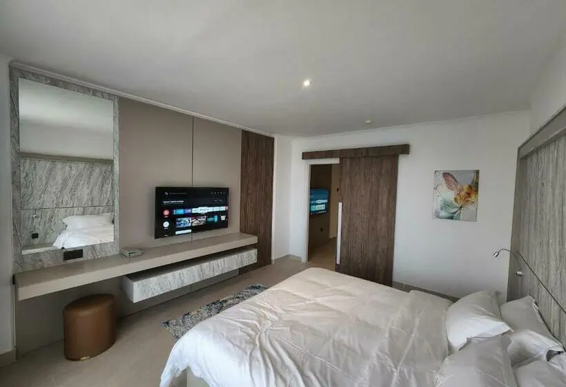 مجموعه ویستا شهر, Imperial Suites