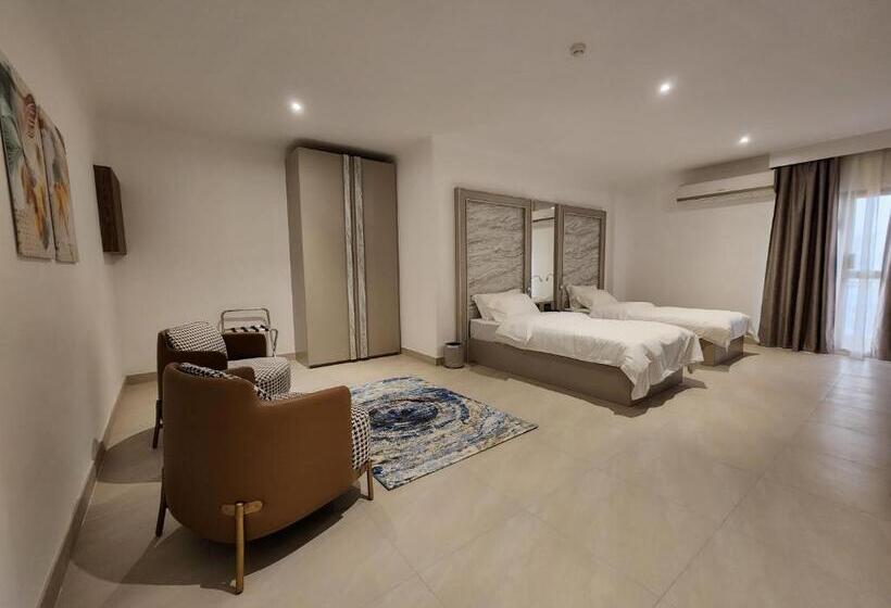 اتاق سوپریور, Imperial Suites