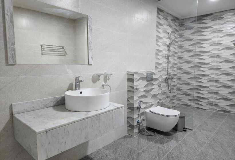 اتاق سوپریور, Imperial Suites