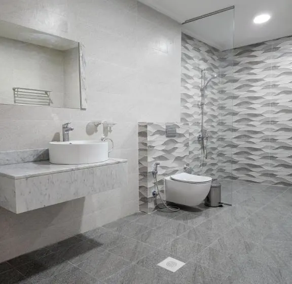 اتاق استاندارد یک نفره, Imperial Suites