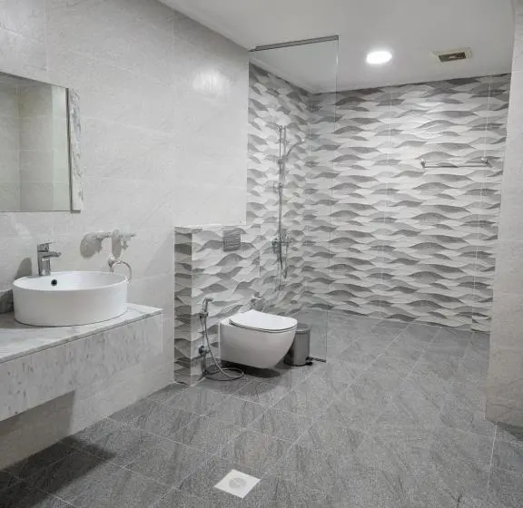 اتاق استاندارد یک نفره, Imperial Suites