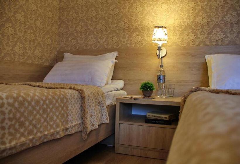 اتاق لوکس, Lavitor