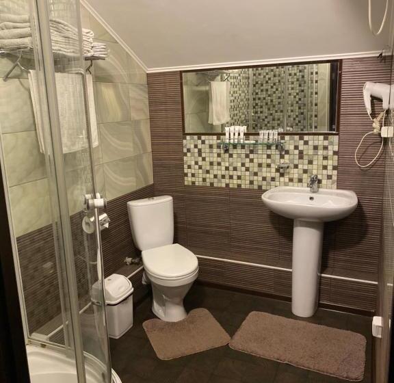 سوییت خانوادگی, Lavitor