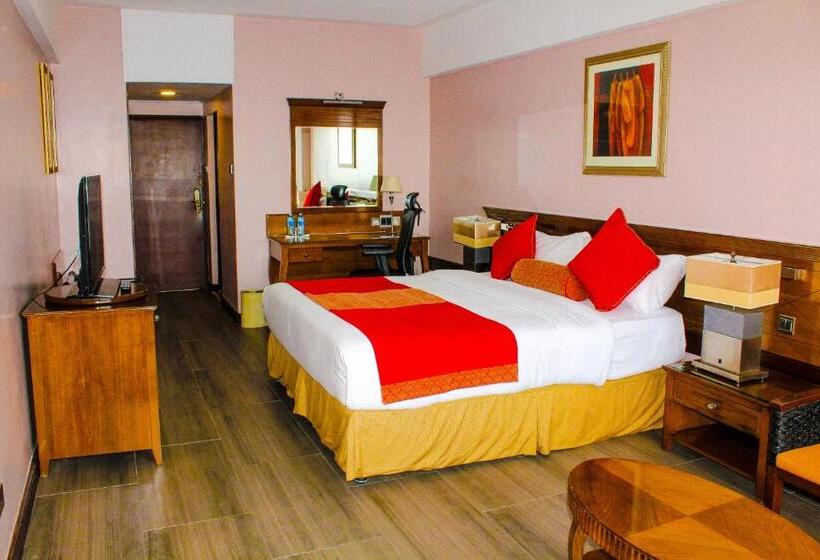 חדר דלוקס, Merica