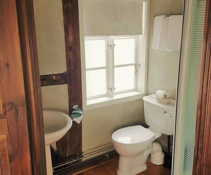 Habitación Deluxe, Tindastoll