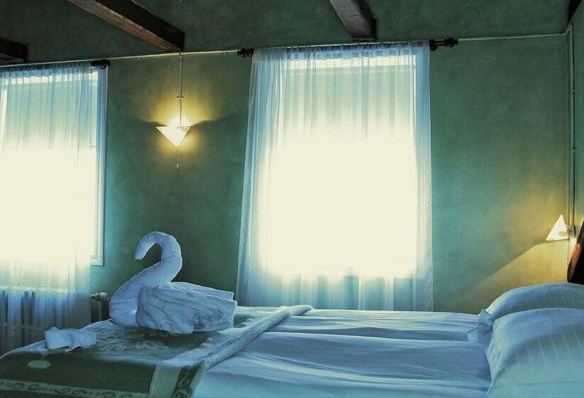 اتاق استاندارد, Tindastoll