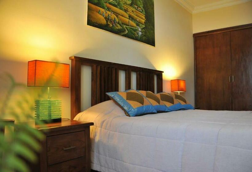 3 Bedroom Apartment, Palm Malinamoc