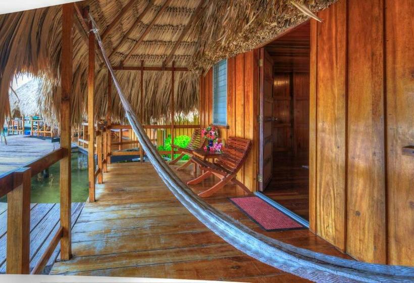 스탠다드 방갈로, St. George's Caye Resort