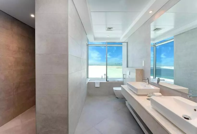 Junior Suite with Balcony