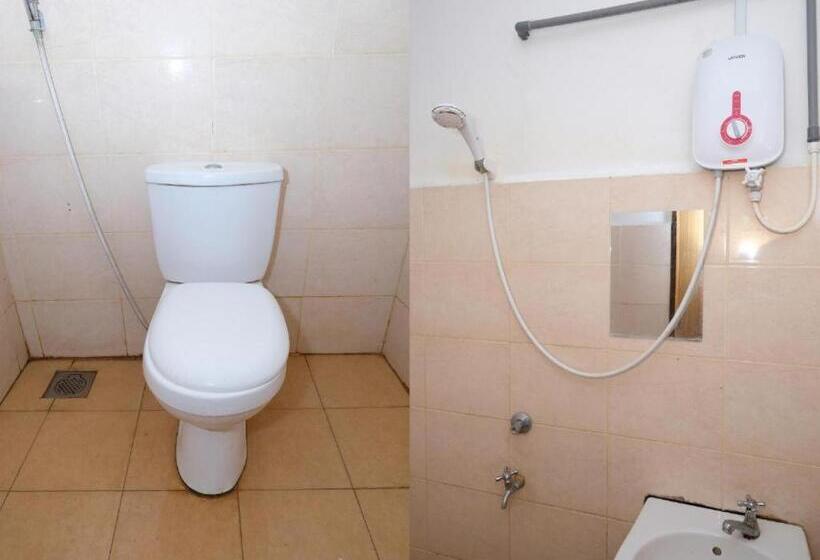 חדר בסיסי, De Light Villa