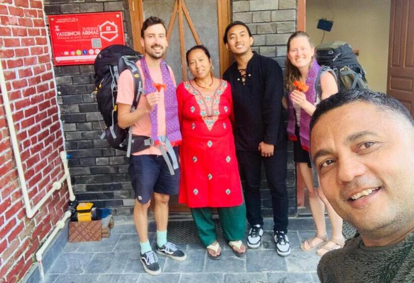 اتاق خانوادگی با چشم‌انداز کوه, Bandipur Samira Homestay   Experience The Best For Less