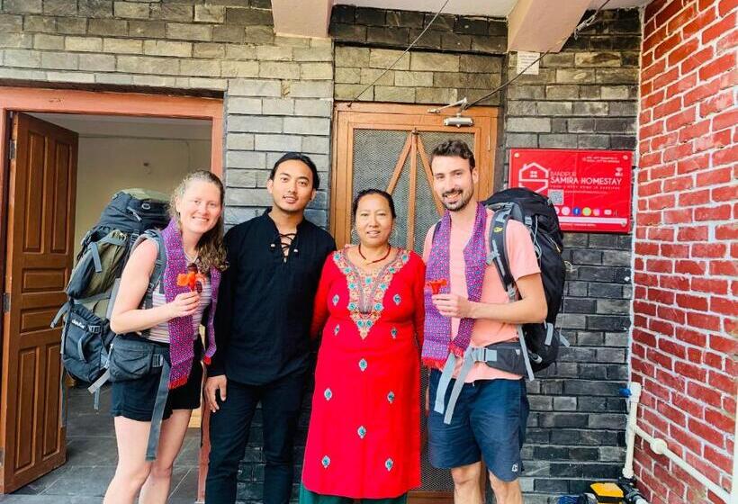 اتاق خانوادگی با چشم‌انداز کوه, Bandipur Samira Homestay   Experience The Best For Less