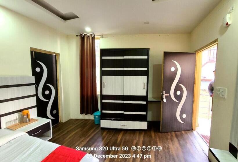 스탠다드 룸 산 전망, Neo Himalyan Stays