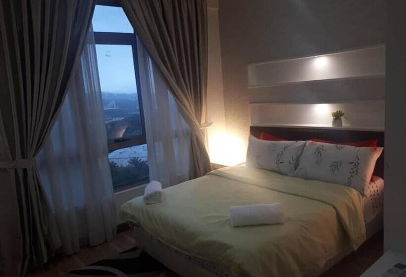 דירה בת חדר שינה 1 עם מרפסת, Shaftsbury Residence Cyberjaya With Free Parking & Netflix