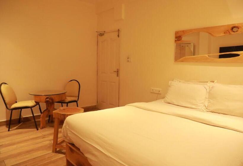 デラックスルーム, The Woodlands Residency  Unmarried And Stag Groups Not Allowed