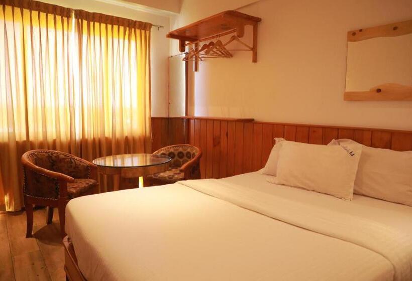 ガーデンビューのスタンダードワンルーム, The Woodlands Residency  Unmarried And Stag Groups Not Allowed