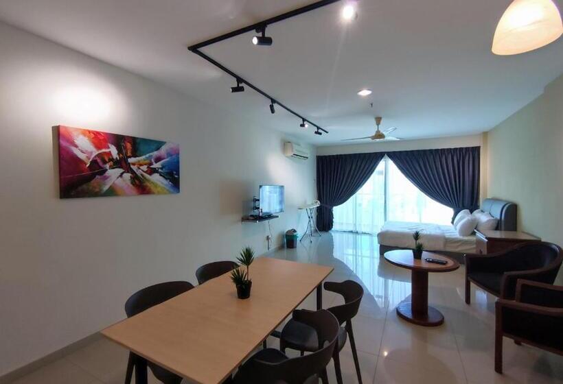 1 Bedroom Apartment Lake View, Marina Island Lumut Homestay By Goopro