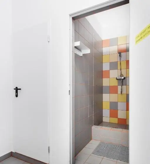 Standardzimmer Geteiltes Bad, Avenue Hostel