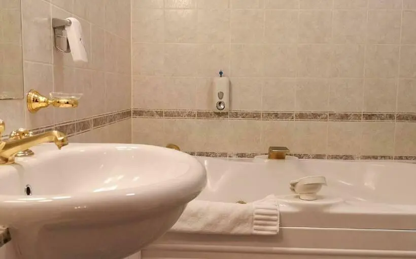 Standard-huone, Kastélyhotel Sasvár Resort