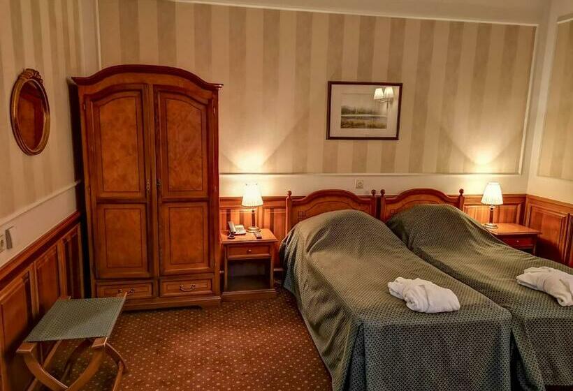 Номер Стандарт, Kastélyhotel Sasvár Resort