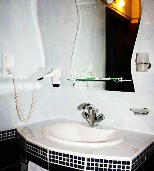 اتاق استاندارد, Family Hotel Lazur