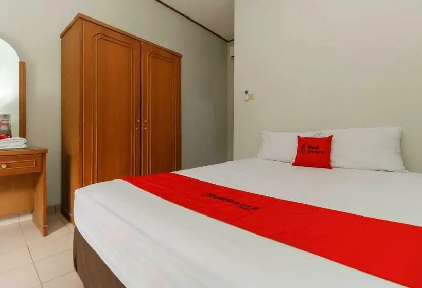 スタンダードルーム, Reddoorz Plus @ Karet Pedurenan 3