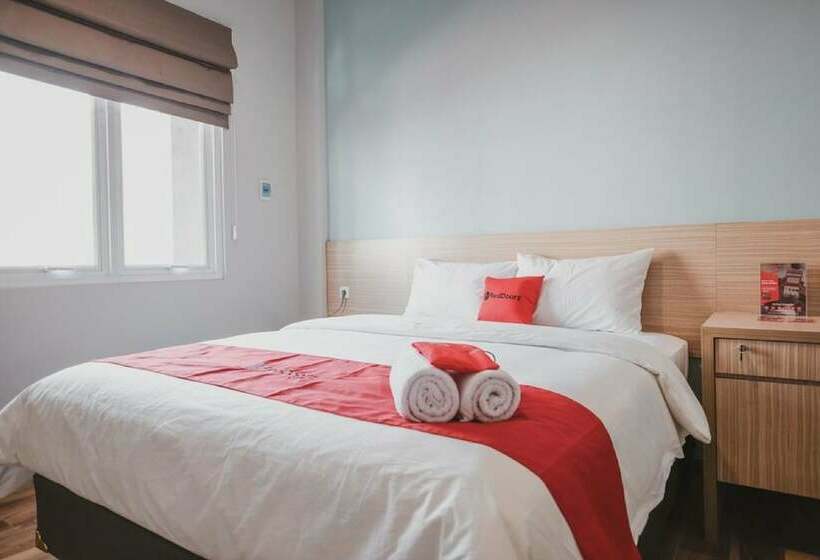 标准间, Reddoorz Plus @ Karet Pedurenan 3