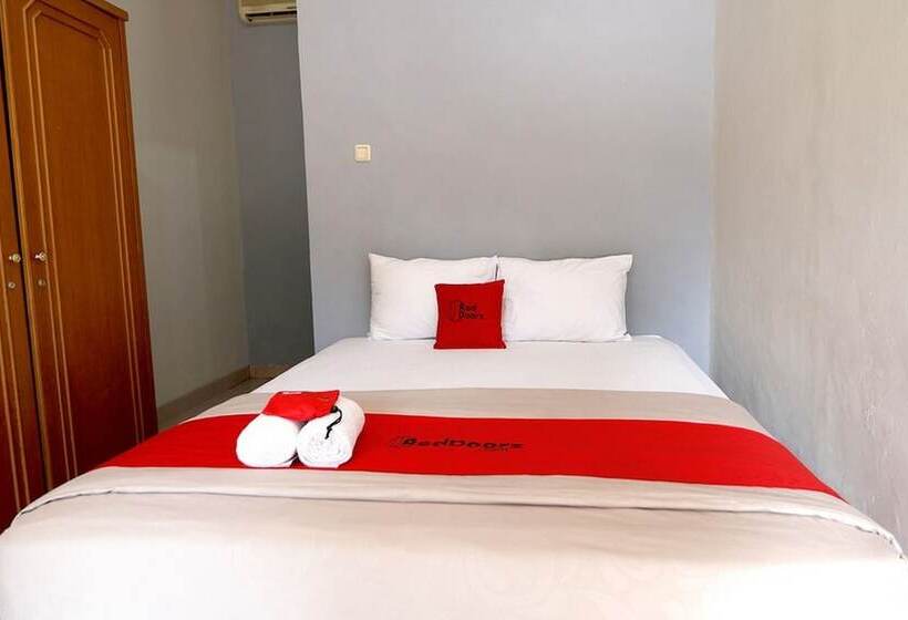 标准间, Reddoorz Plus @ Karet Pedurenan 3