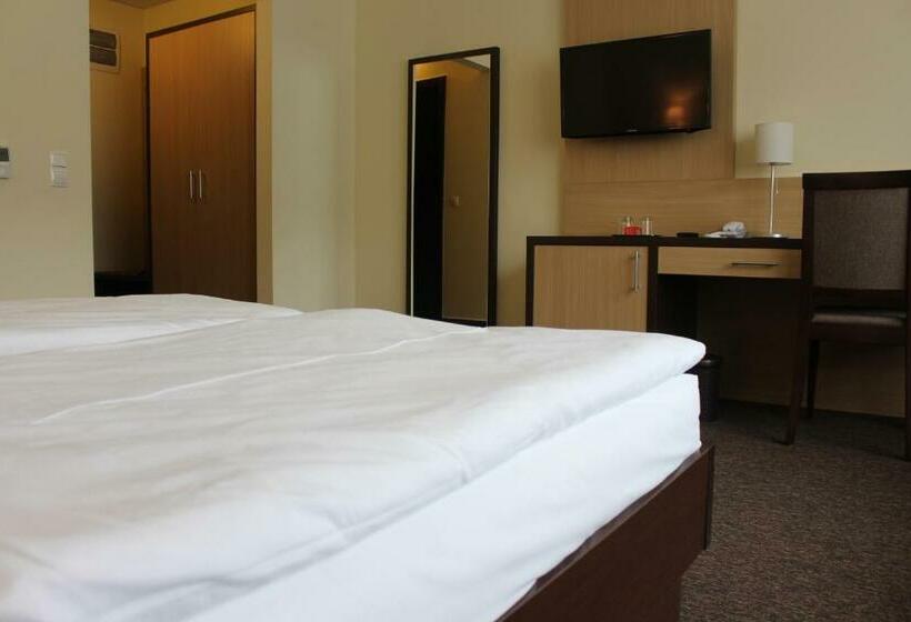 חדר סטנדרט, Tokajvár