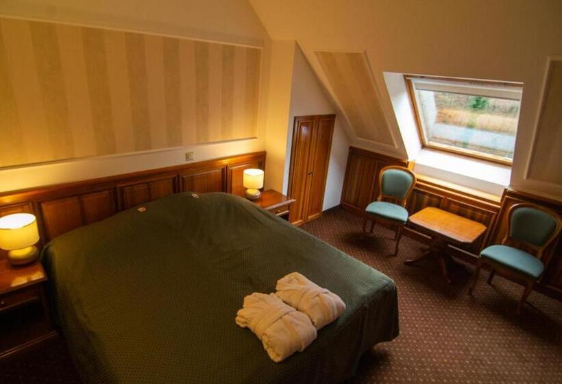 带3个卧室的公寓, Kastélyhotel Sasvár Resort