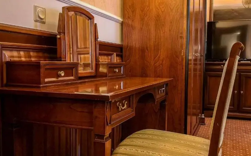 Presidenttisviitti, Kastélyhotel Sasvár Resort