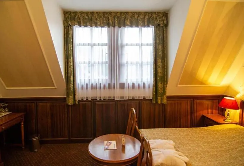 Economy-huone, Kastélyhotel Sasvár Resort