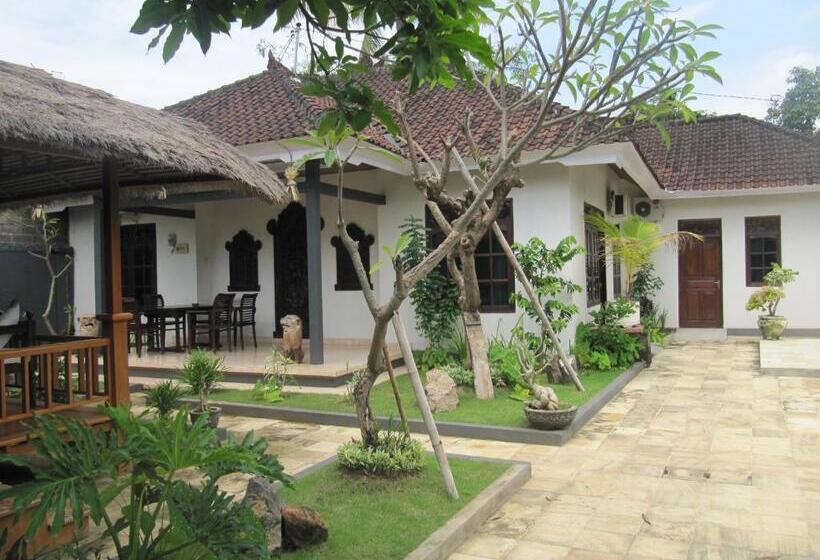 带3个卧室的别墅, New Starlight Hotel Lovina