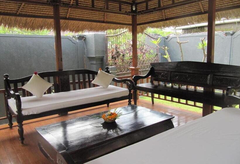 带3个卧室的别墅, New Starlight Hotel Lovina