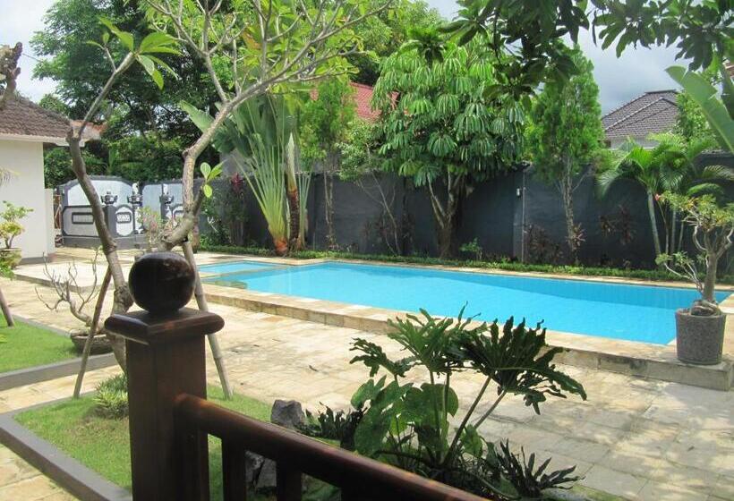 带3个卧室的别墅, New Starlight Hotel Lovina