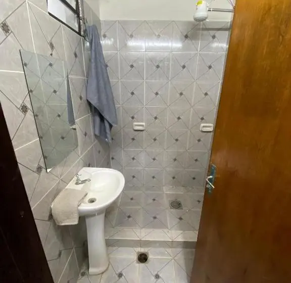 اتاق کلاسیک چهارنفره, Apartamentos Ivago