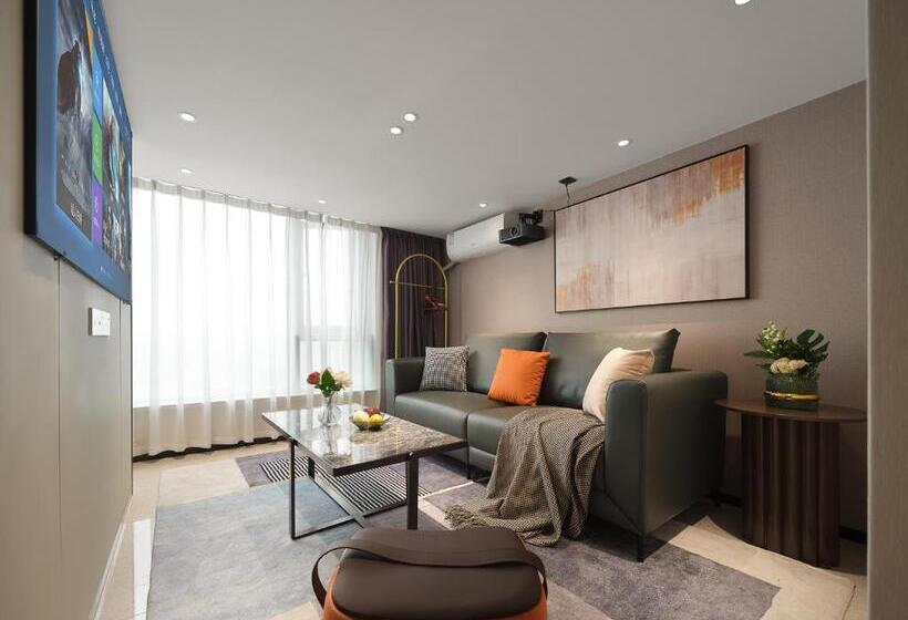 Deluxe Room, East Maple Hotel Apartment   Guangzhou Financial City Sanxi Metro Station