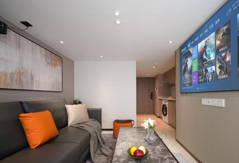 Deluxe Room, East Maple Hotel Apartment   Guangzhou Financial City Sanxi Metro Station