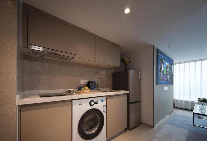 Deluxe Room, East Maple Hotel Apartment   Guangzhou Financial City Sanxi Metro Station