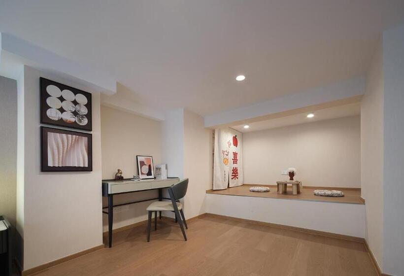 Deluxe Room, East Maple Hotel Apartment   Guangzhou Financial City Sanxi Metro Station