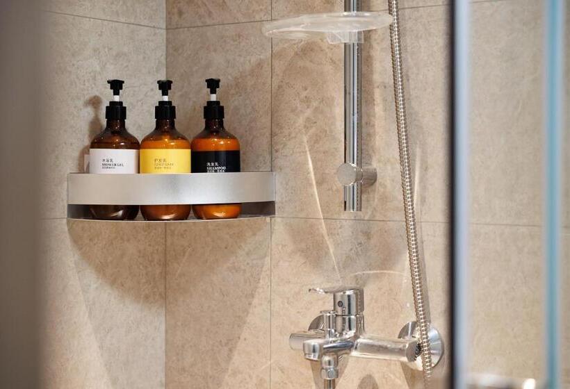 Deluxe Room, East Maple Hotel Apartment   Guangzhou Financial City Sanxi Metro Station