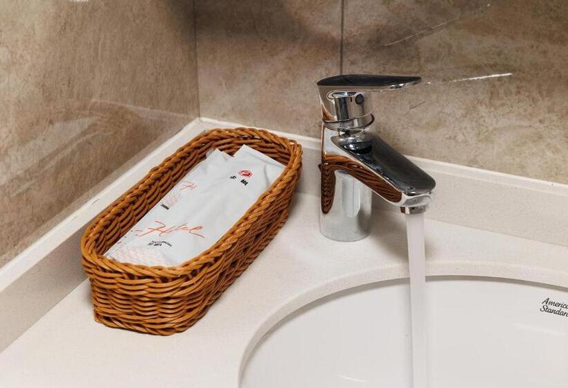 Deluxe Room, East Maple Hotel Apartment   Guangzhou Financial City Sanxi Metro Station