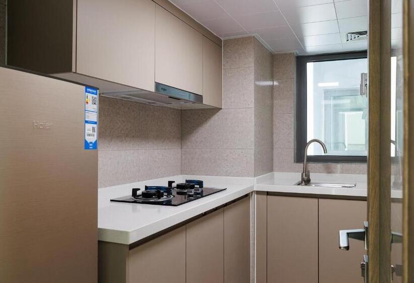 3 Bedroom Suite, East Maple Hotel Apartment   Guangzhou Financial City Sanxi Metro Station