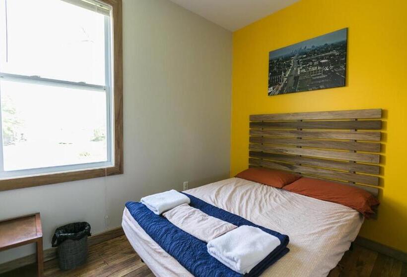 Номер Стандарт Совместная Ванная, Hostel Detroit