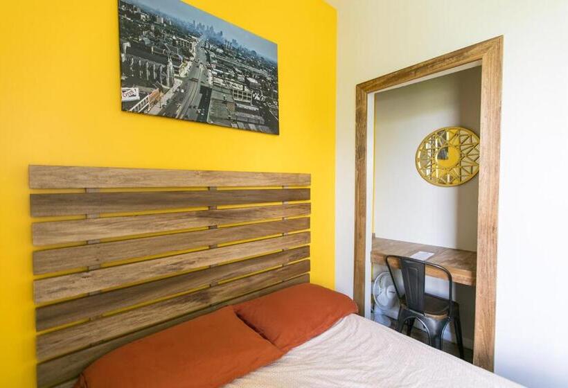 Номер Стандарт Совместная Ванная, Hostel Detroit