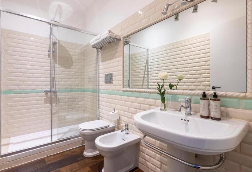 اتاق استاندارد, Alla Corte Guest House