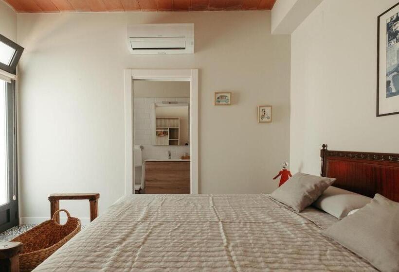 غرفة قياسية مطلّة علي حمام السباحة, Casa Victoire Ayamonte