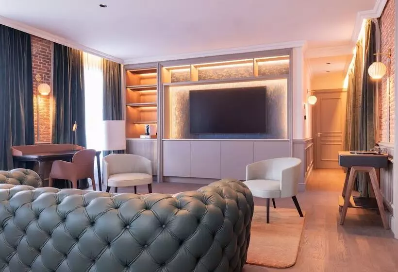 سوییت سوپریور, Casa Faraona Luxury Residences