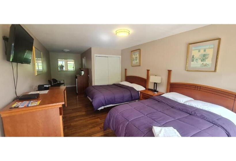 스탠다드 룸, Werry S Cottages Motel & Pub By Oyo East Stroudsburg Poconos